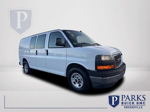 Used 2019 GMC Savana 2500 w/ Driver Convenience Package image 1
