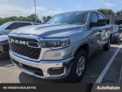Used 2025 RAM 1500 Big Horn AWD/4WD image 1