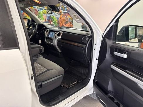 Used 2020 Toyota Tundra SR5 AWD/4WD image 51