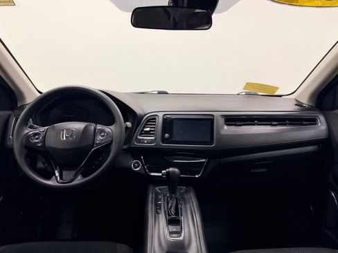 Used 2022 Honda HR-V EX image 15