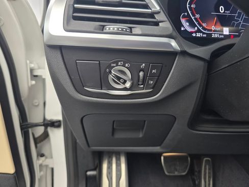 Used 2023 BMW X3 sDrive30i w/ M Sport Package RWD image 25