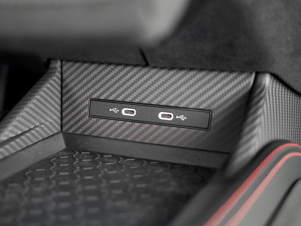 Used 2026 Lamborghini Temerario AWD/4WD image 27
