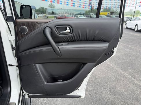 Used 2023 Nissan Armada Platinum w/ Captain's Chairs Package RWD image 22
