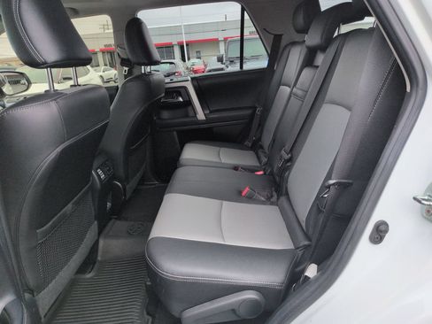 Certified 2024 Toyota 4Runner SR5 Premium w/ Moonroof Package AWD/4WD image 25