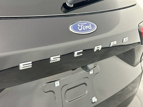 Used 2025 Ford Escape Active FWD image 28