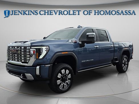 Certified 2024 GMC Sierra 2500 Denali w/ Denali Reserve Package AWD/4WD image 10