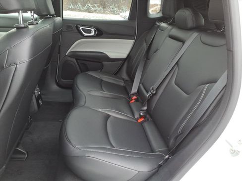 New 2026 Jeep Compass Limited w/ Sun, Sound & Navigation Group image 7