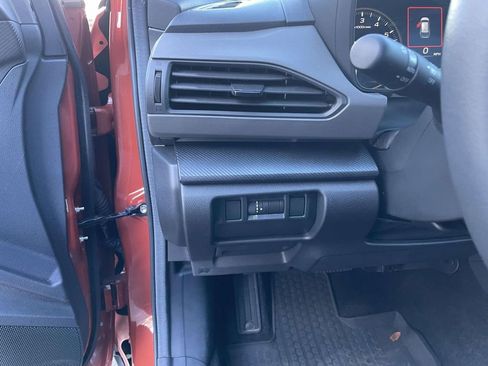 Used 2024 Subaru Crosstrek 2.5i Wilderness image 32