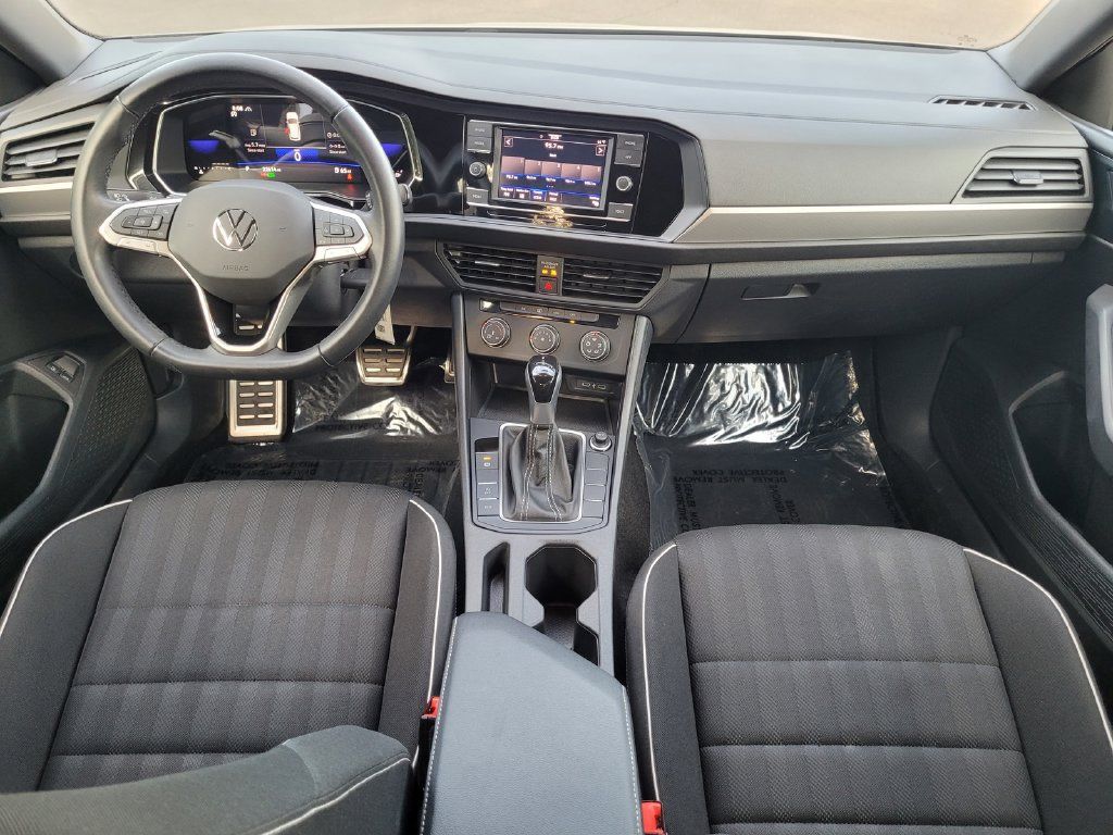 Used 2023 Volkswagen Jetta Sport FWD image 16