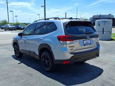 Used 2024 Subaru Forester Wilderness w/ Convenience Package AWD/4WD image 2