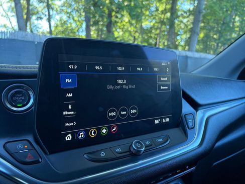 Used 2025 Chevrolet Blazer LT FWD image 20