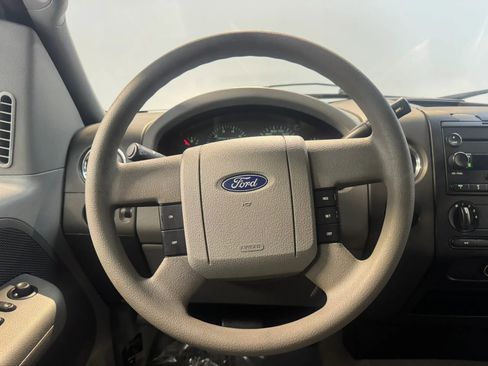 Used 2006 Ford F150 XLT AWD/4WD image 13