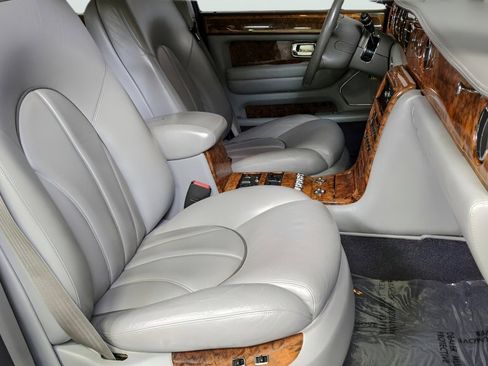 Used 2000 Rolls-Royce Silver Seraph image 27