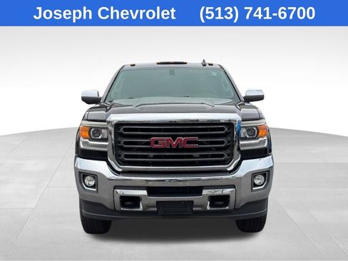 Used 2015 GMC Sierra 2500 SLT w/ Suspension Package, Off-Road image 2