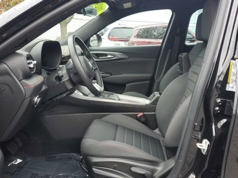 Certified 2024 Dodge Hornet GT w/ Tech Pack w/o Parking image 4