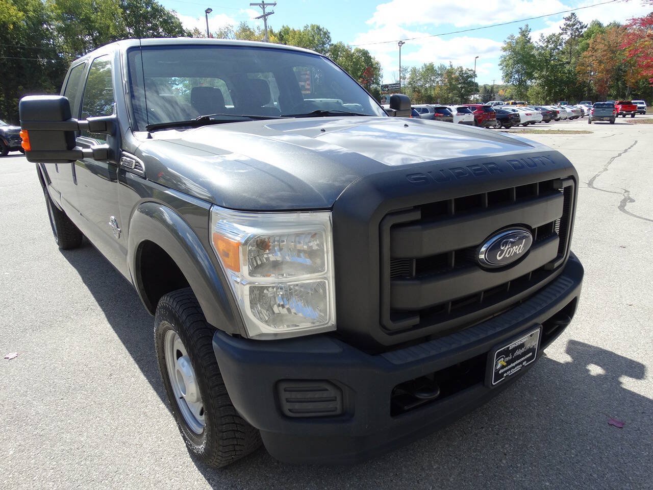 Used 2015 Ford F250 4x4 Crew Cab XL w/ Power Equipment Group image 2