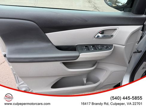 Used 2015 Honda Odyssey EX-L image 9