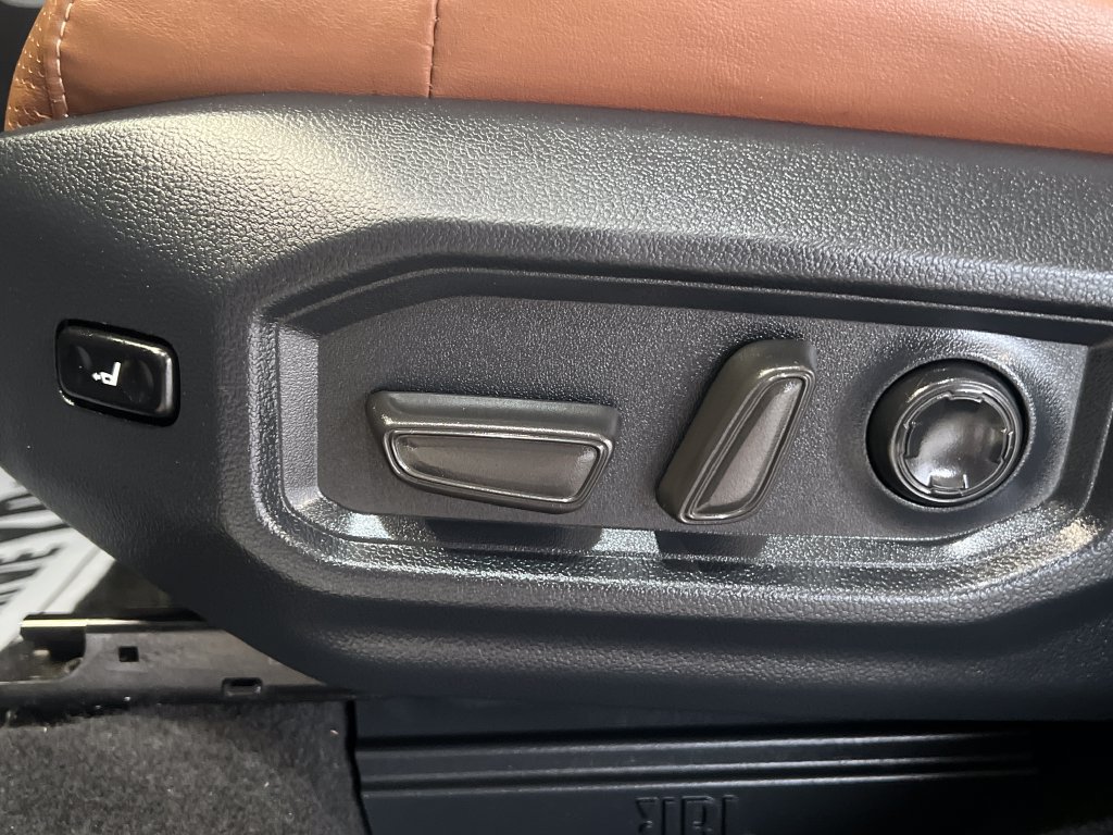 Used 2023 Toyota Tundra 1794 Edition AWD/4WD image 37