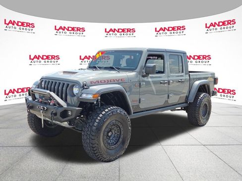 Used 2021 Jeep Gladiator Mojave AWD/4WD image 7