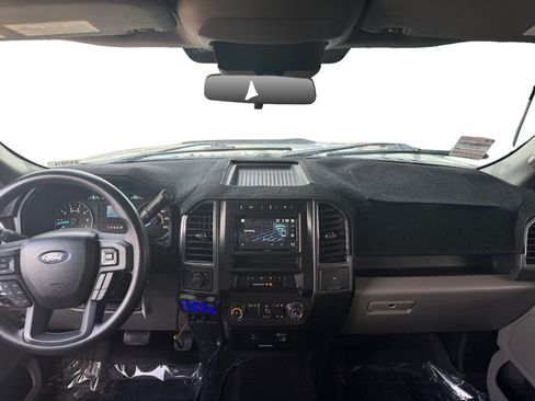 Used 2018 Ford F150 XLT AWD/4WD image 10
