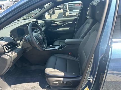 New 2026 Buick Envista Sport Touring w/ Convenience I Package FWD image 11
