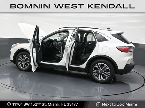 Used 2021 Ford Escape SEL w/ Technology Package image 31