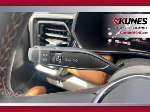 New 2026 GMC Canyon AT4 w/ Technology Plus Package AWD/4WD image 17