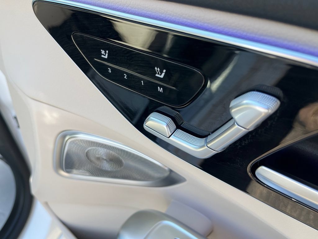 Certified 2026 Mercedes-Benz C 300 4MATIC Sedan image 15