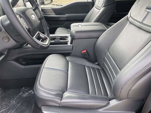 New 2026 Ford F250 Platinum w/ Tremor Off-Road Package image 13