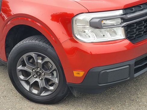 Certified 2022 Ford Maverick XLT w/ XLT Luxury Package image 9