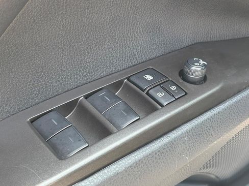 Used 2023 Toyota Camry SE FWD image 21