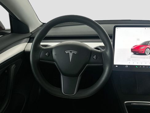 Used 2022 Tesla Model 3 Long Range AWD/4WD image 16