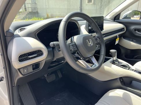 New 2026 Honda HR-V EX-L image 13