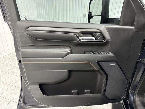 Used 2024 GMC Sierra 2500 AT4 w/ AT4 Preferred Package AWD/4WD image 23
