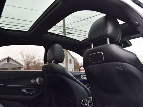 Used 2019 Mercedes-Benz E 300 4MATIC w/ Premium 1 Package image 31