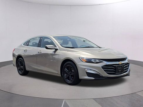 Used 2024 Chevrolet Malibu LT FWD image 4