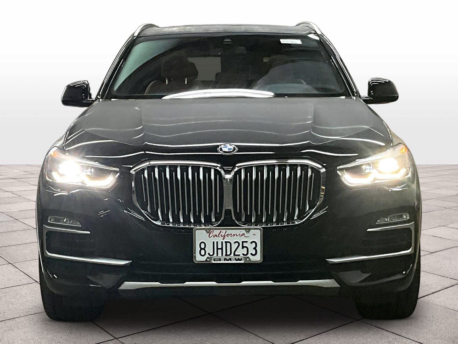 Used 2019 BMW X5 xDrive40i w/ Convenience Package AWD/4WD image 3
