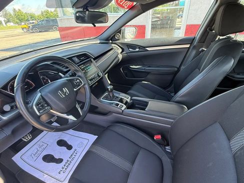Used 2019 Honda Civic Sport image 9