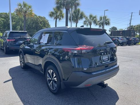 Used 2023 Nissan Rogue SV w/ SV Premium B Package FWD image 8