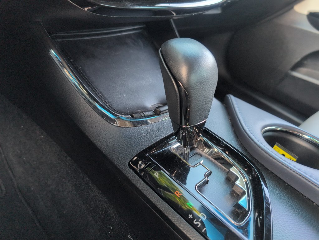 Used 2015 Toyota Avalon XLE FWD image 28