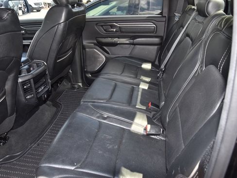 Used 2019 RAM 1500 Limited AWD/4WD image 10