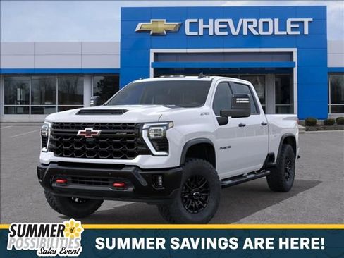New 2026 Chevrolet Silverado 2500 ZR2 w/ LPO, Dark Essentials Package AWD/4WD image 6