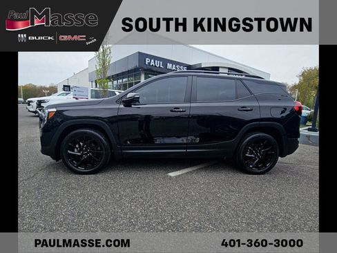 Used 2023 GMC Terrain SLE w/ Driver Convenience Package AWD/4WD image 2