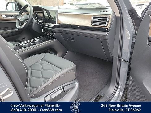New 2026 Volkswagen Atlas SE image 39