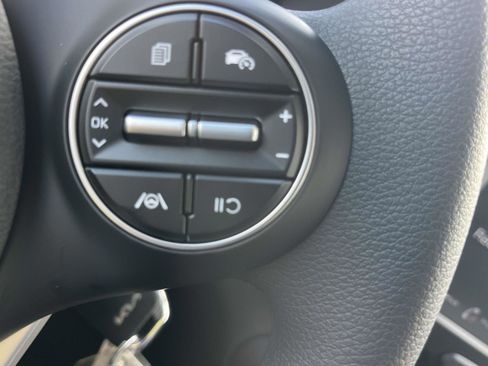 New 2025 Kia Soul LX image 30