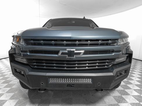 Used 2022 Chevrolet Silverado 1500 RST image 2