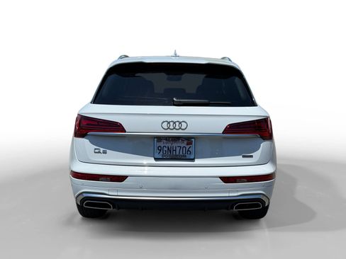 Used 2023 Audi Q5 2.0T Premium w/ Convenience Package AWD/4WD image 4