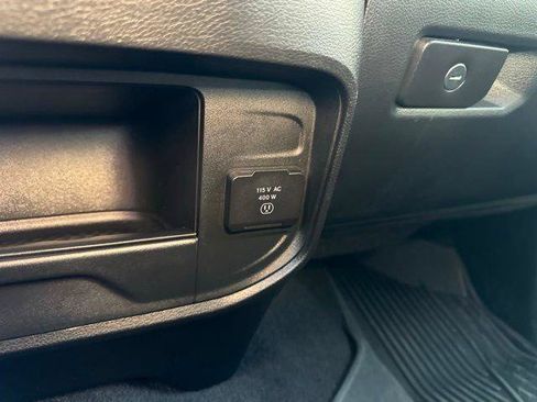 Certified 2024 RAM 2500 Laramie AWD/4WD image 23