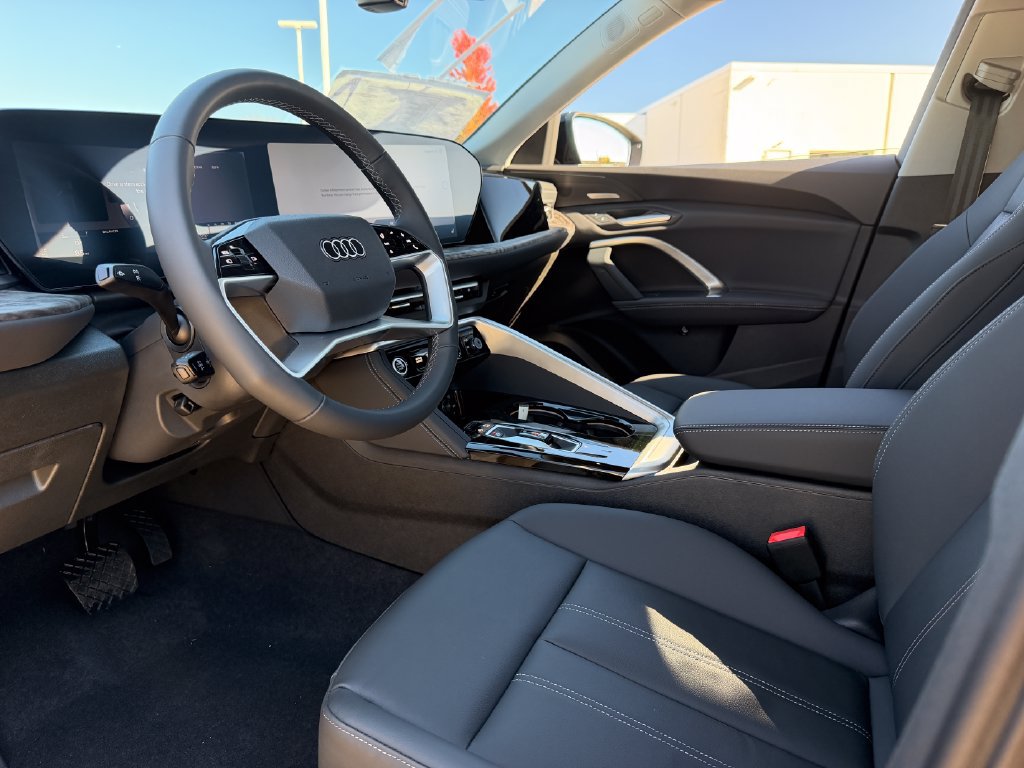 New 2026 Audi Q5 Premium Plus AWD/4WD image 4