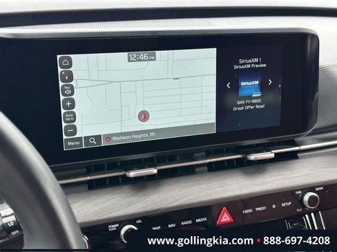 Used 2023 Kia Carnival SX w/ Paint Protection Package FWD image 22